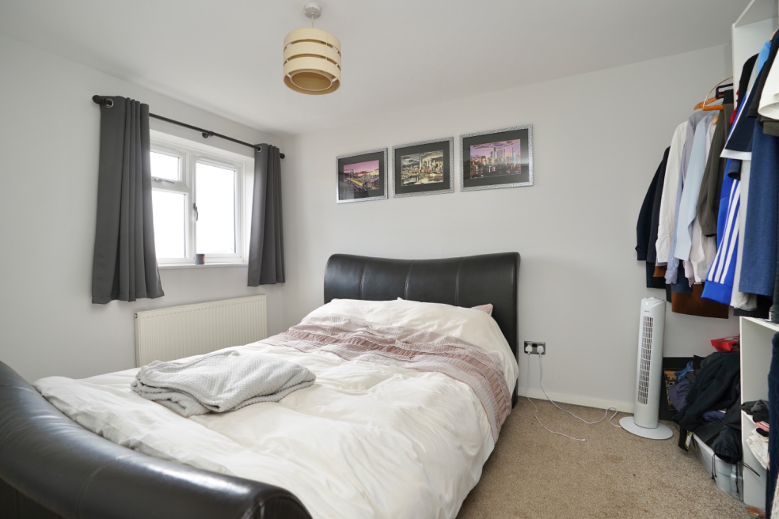 3 bed end of terrace house for sale in Bedford Crescent, St. Ives 8