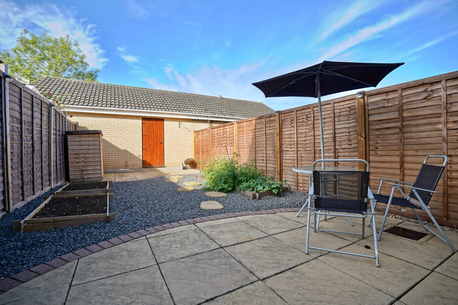 4 bed terraced house for sale in Ermine Street North, Cambridge 8