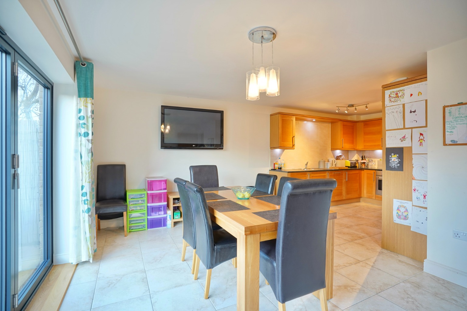 5 bed semi-detached house for sale in Manor Place, Huntingdon  - Property Image 6