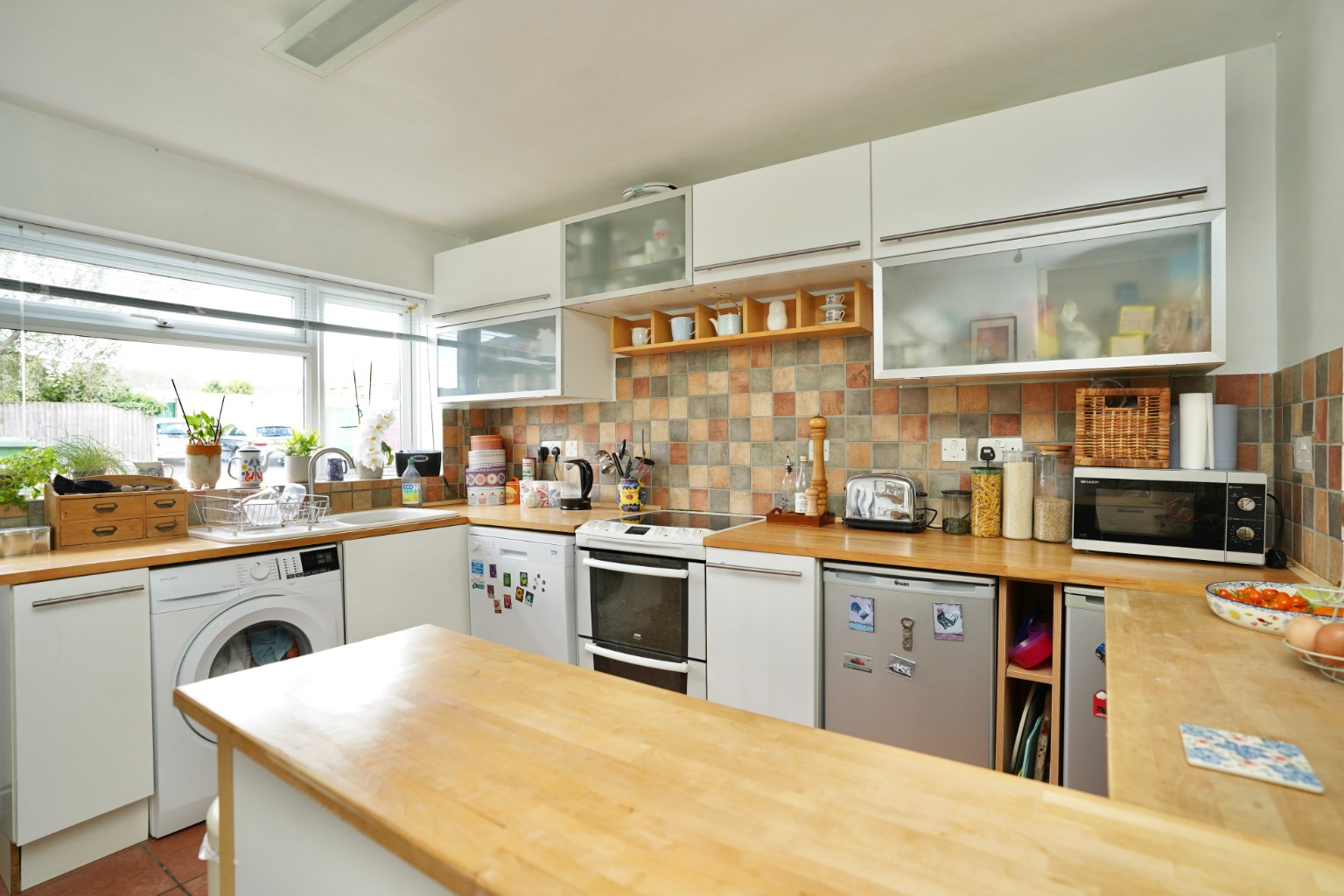3 bed semi-detached house for sale in St Johns Close, St. Ives  - Property Image 3