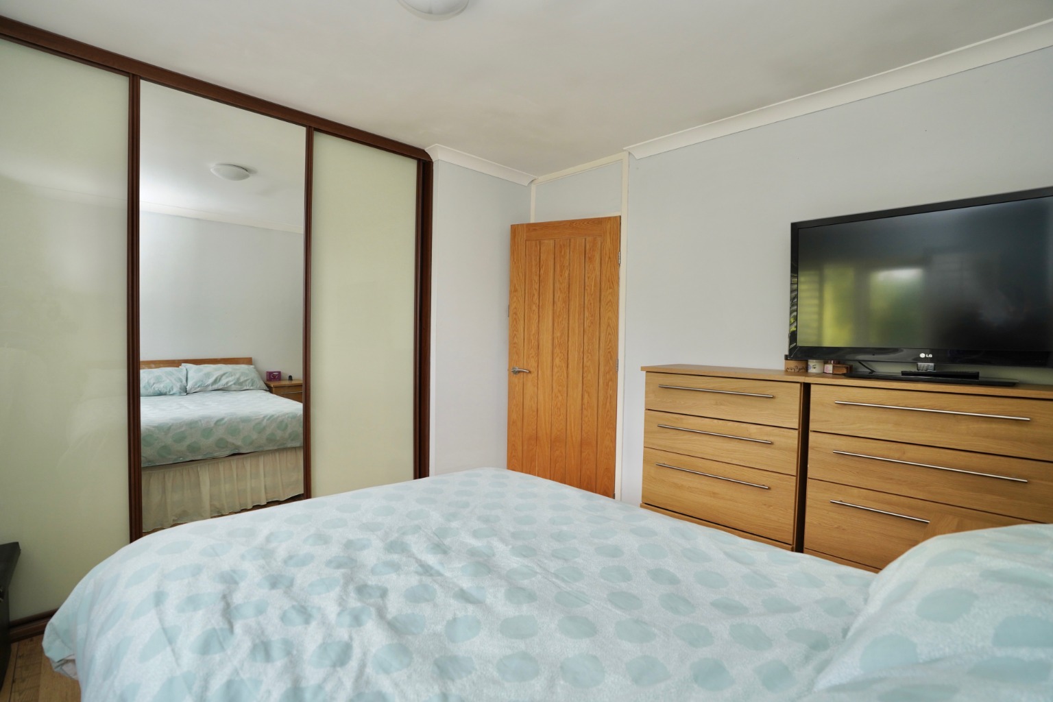 3 bed detached house for sale in Highfield Avenue, Huntingdon  - Property Image 4