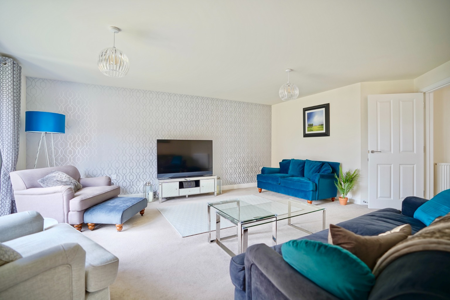 5 bed detached house for sale in Mahaddie Way, Huntingdon  - Property Image 5