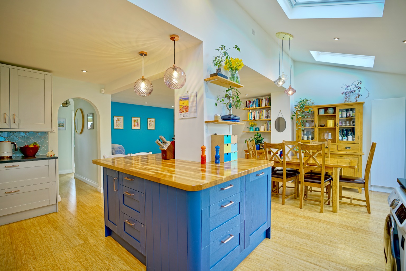 4 bed detached house for sale in Snowdonia Way, Huntingdon 5