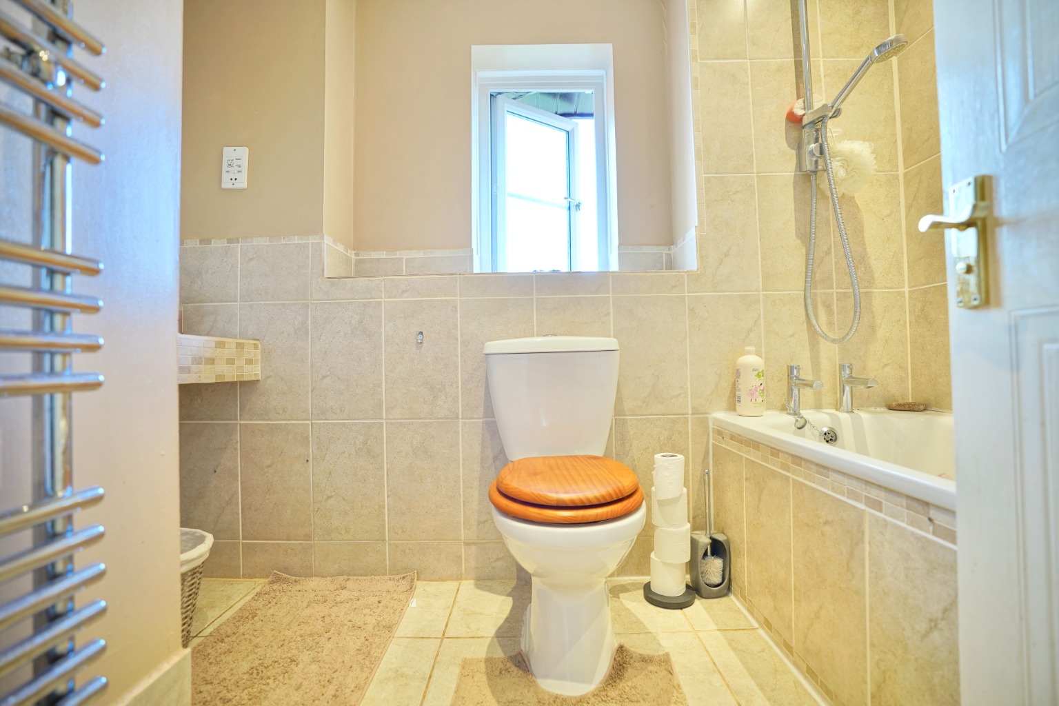 4 bed detached house for sale in Lomax Drive, Huntingdon  - Property Image 11