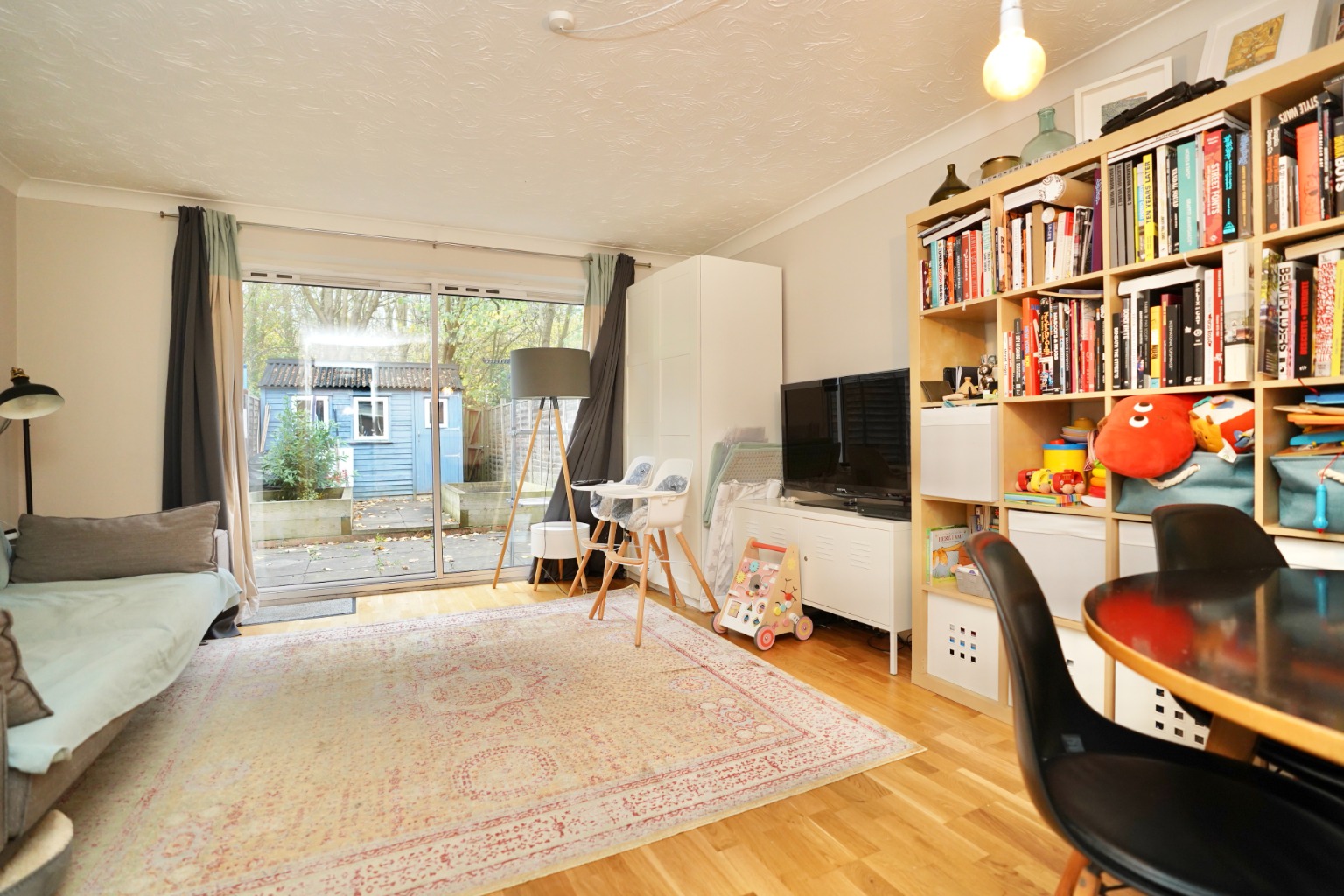 2 bed semi-detached house for sale in De la Haye Close, Cambridge  - Property Image 2