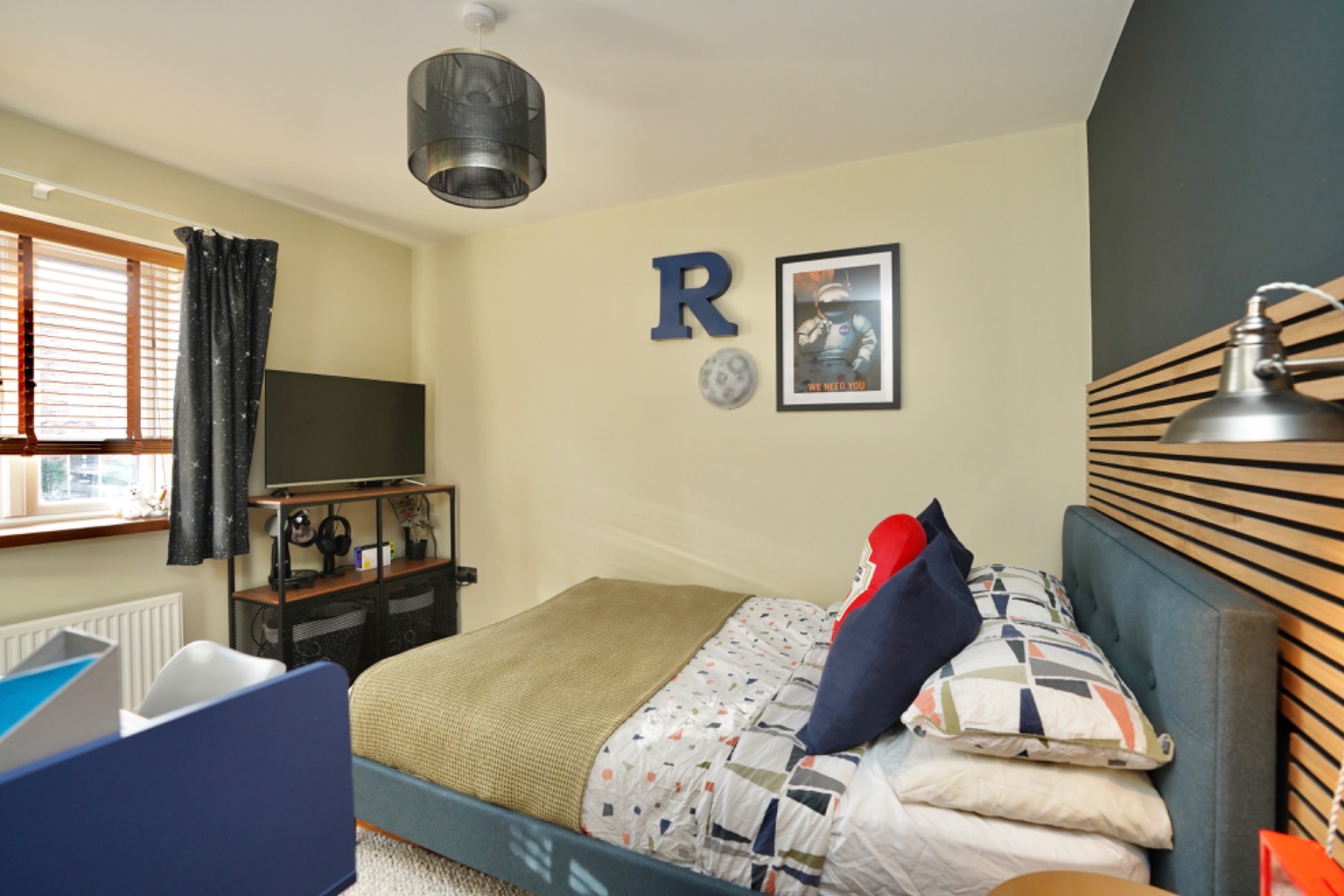 4 bed semi-detached house for sale in Knights Way, St. Ives 13