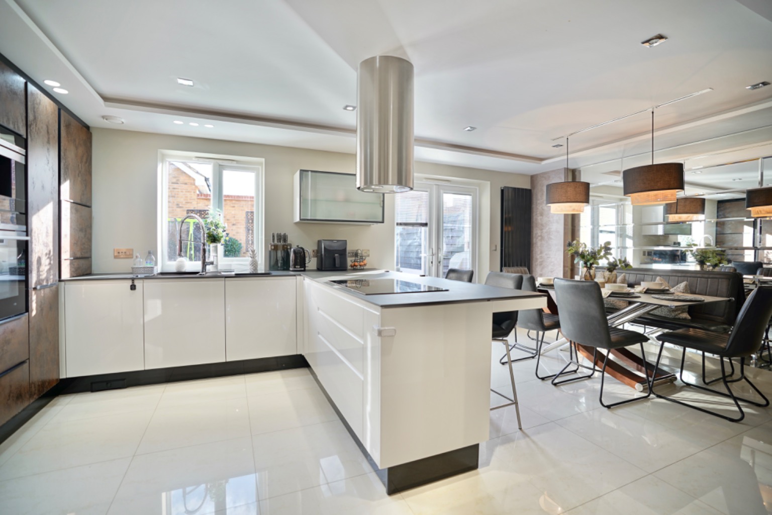 4 bed semi-detached house for sale in Knights Way, St. Ives  - Property Image 3