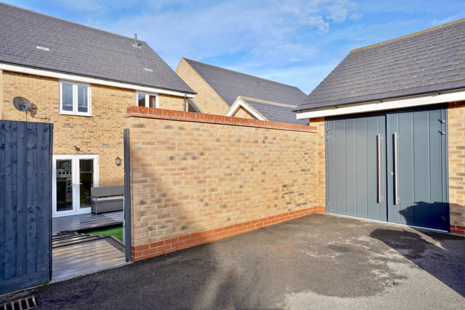 4 bed semi-detached house for sale in Knights Way, St. Ives  - Property Image 21