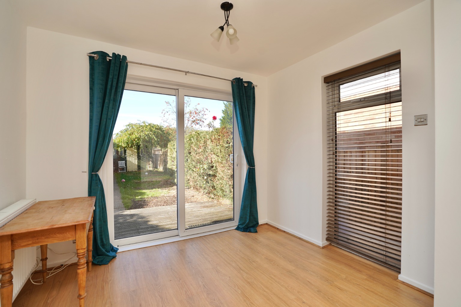 3 bed end of terrace house for sale in Ramsey Road, St. Ives  - Property Image 8