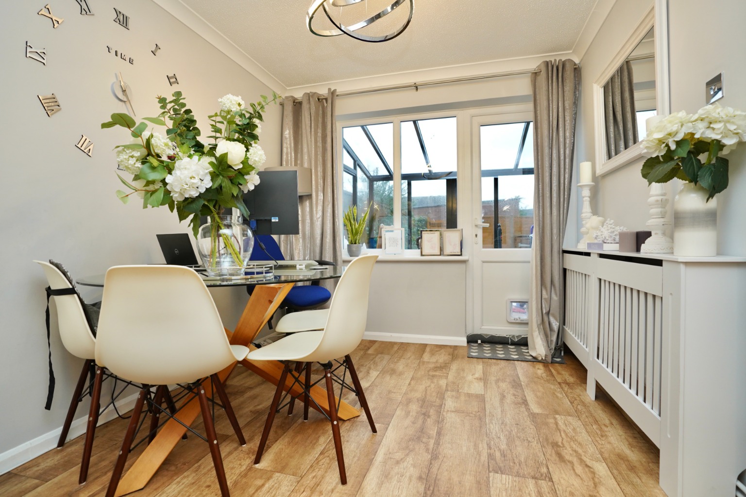 3 bed terraced house for sale in Stour Close, St. Ives  - Property Image 3