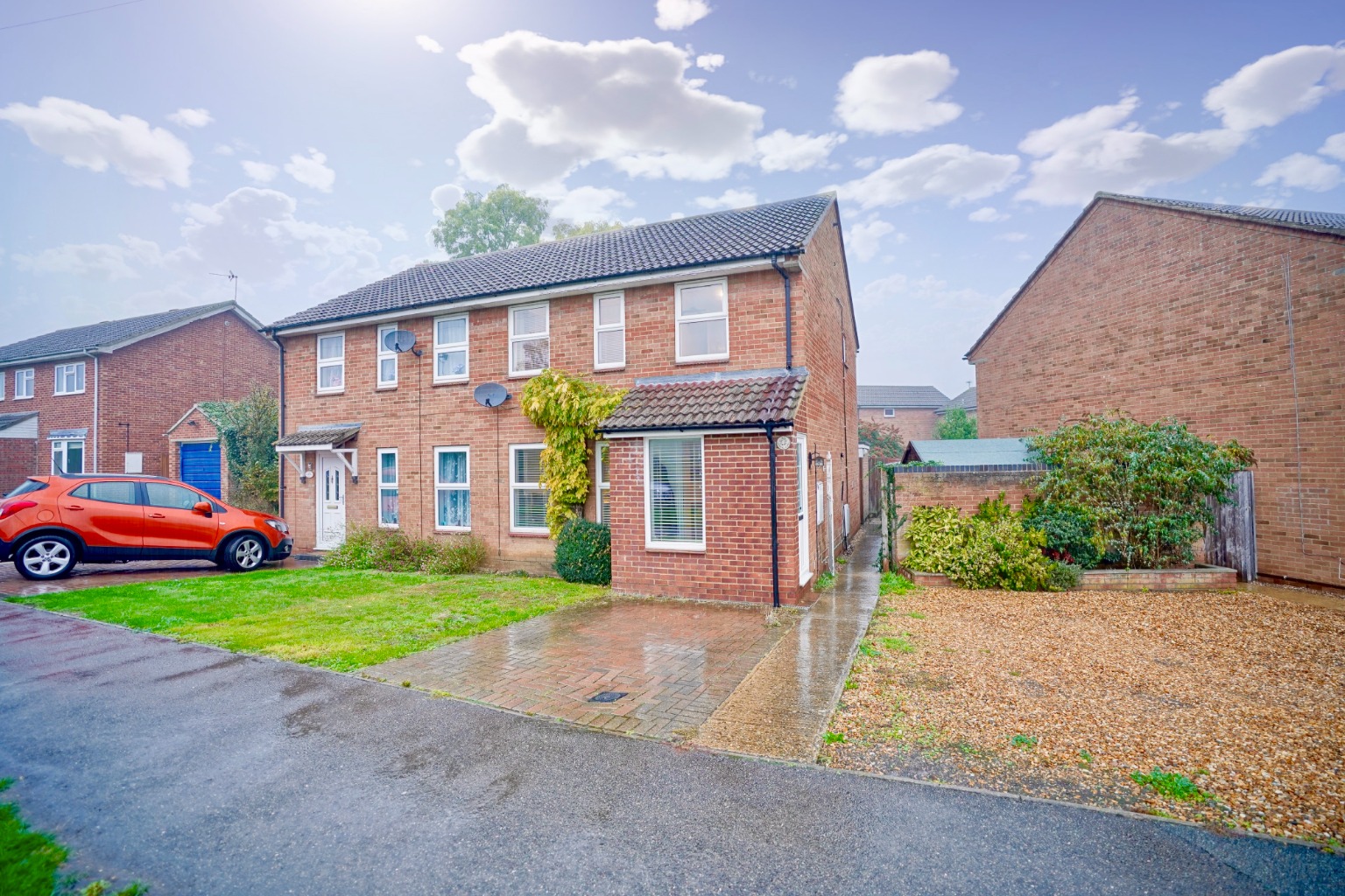 3 bed semi-detached house for sale in Chapel Road, Huntingdon  - Property Image 1