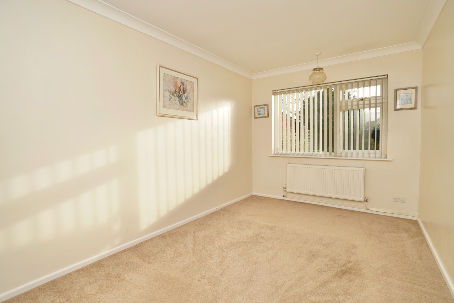 2 bed semi-detached bungalow for sale in Cedar Road, St. Ives  - Property Image 9