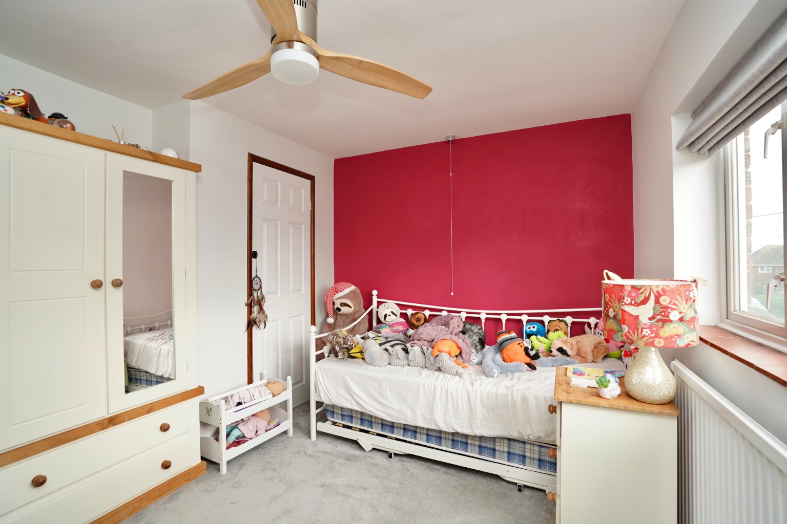 3 bed semi-detached house for sale in Coronation Avenue, Huntingdon  - Property Image 13