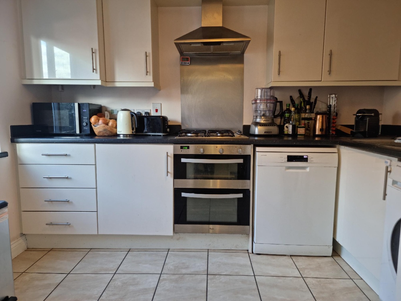 4 bed terraced house for sale in Summer's Hill Drive, Cambridge  - Property Image 3