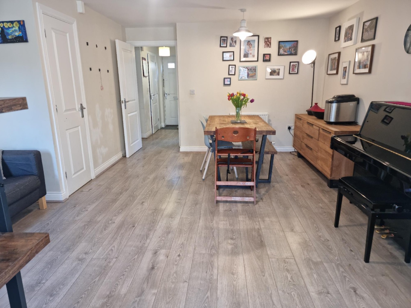 4 bed terraced house for sale in Summer's Hill Drive, Cambridge  - Property Image 2