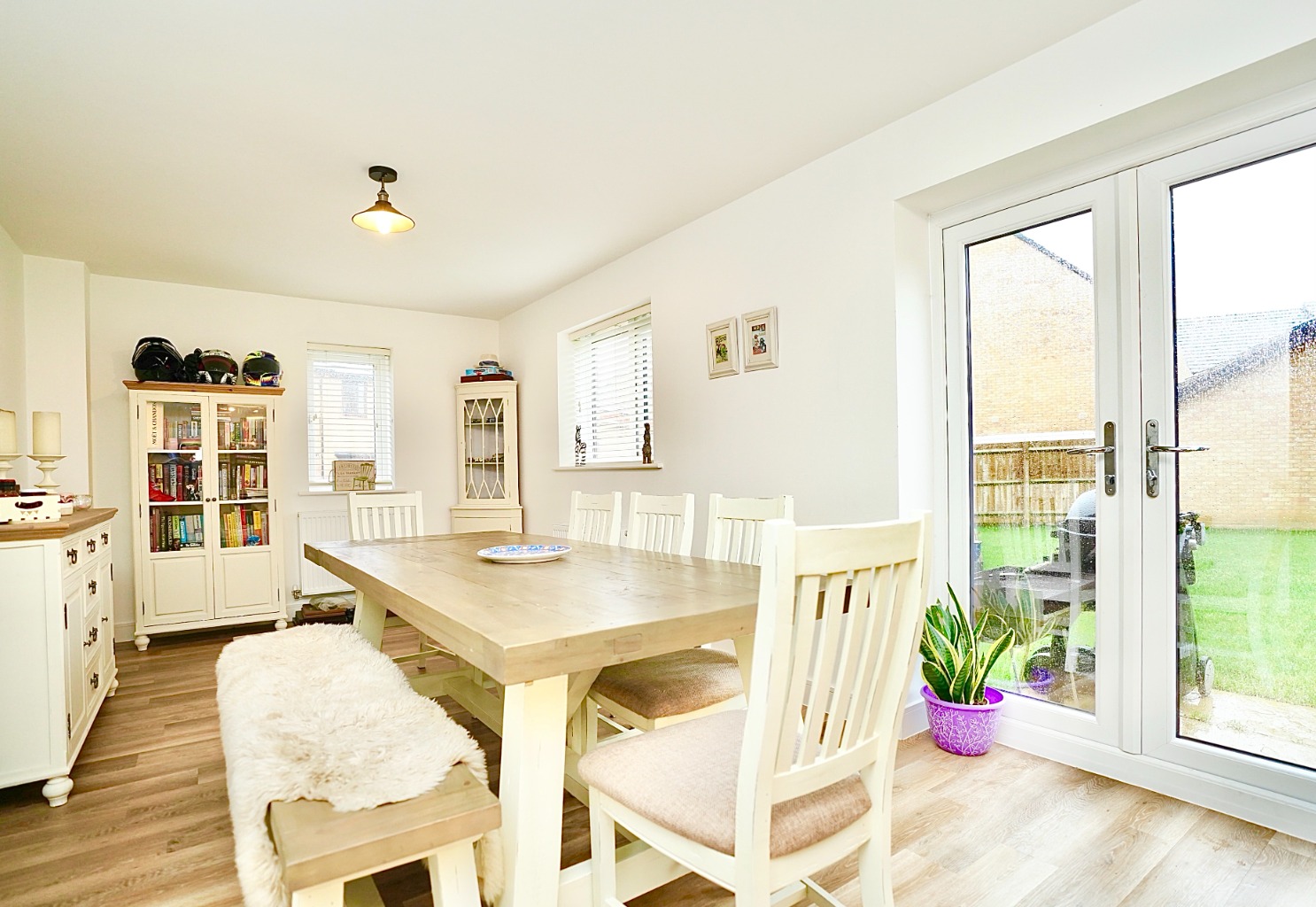 4 bed detached house for sale in Wagstaffe Close, Huntingdon 4