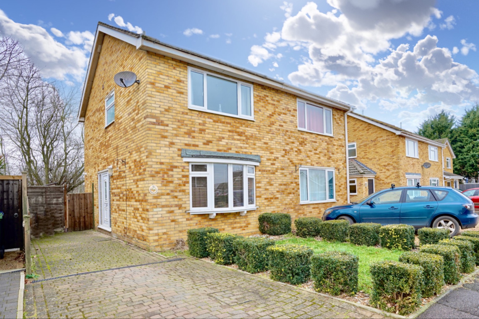 3 bed semi-detached house for sale in Russett Avenue, St. Ives 3