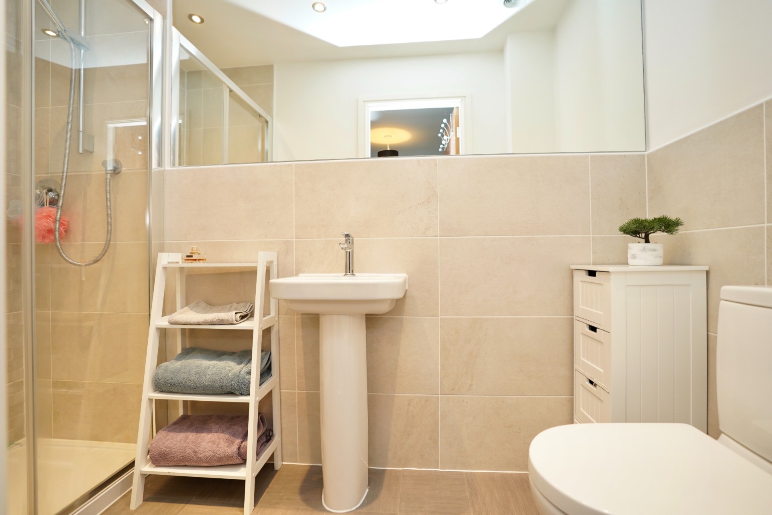 3 bed semi-detached house for sale in Somning Close, Huntingdon 9