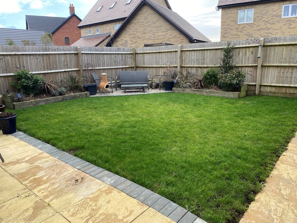 3 bed detached house for sale in Suffolk Close, Huntingdon 10