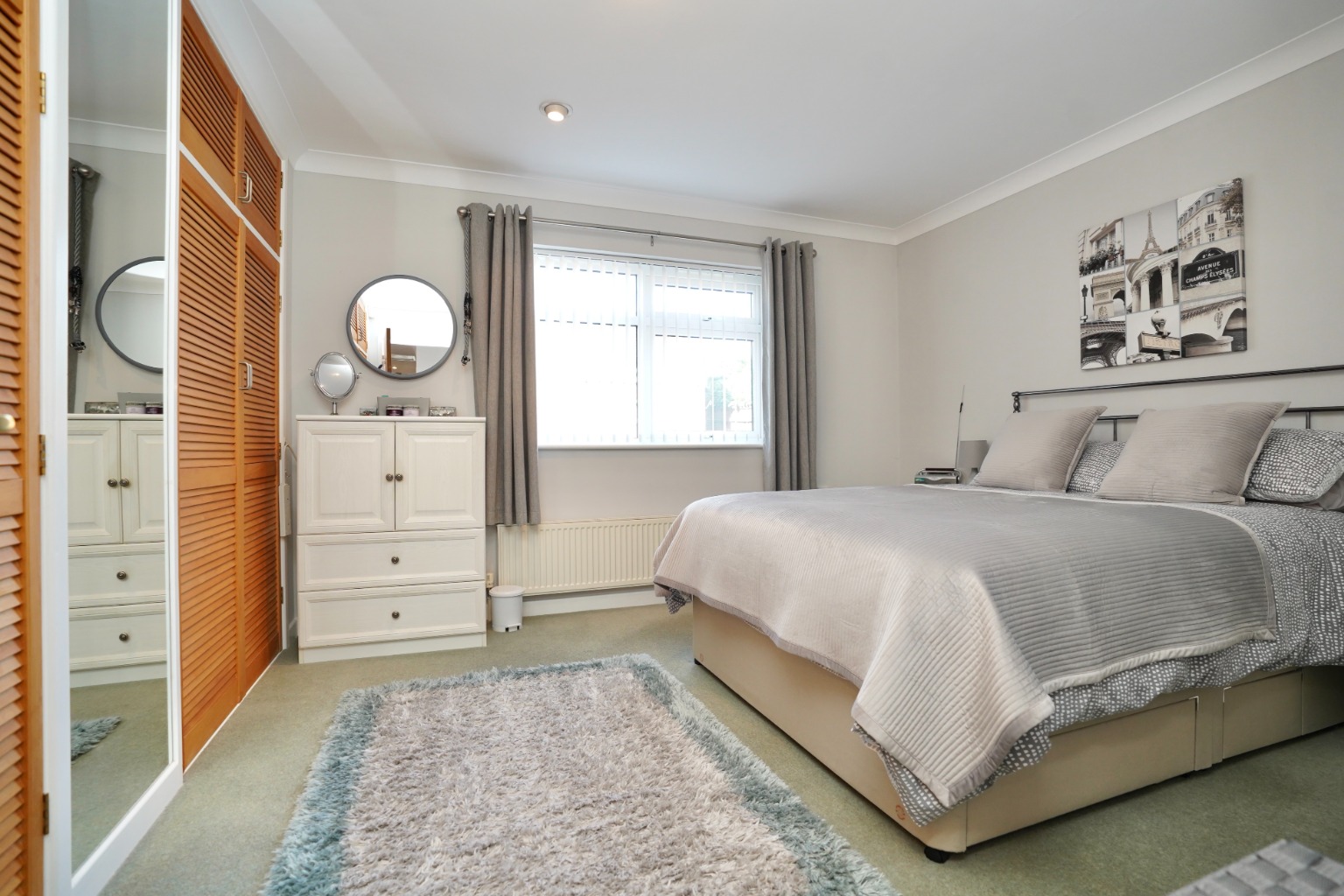 3 bed detached bungalow for sale in Parkhall Road, Huntingdon  - Property Image 9