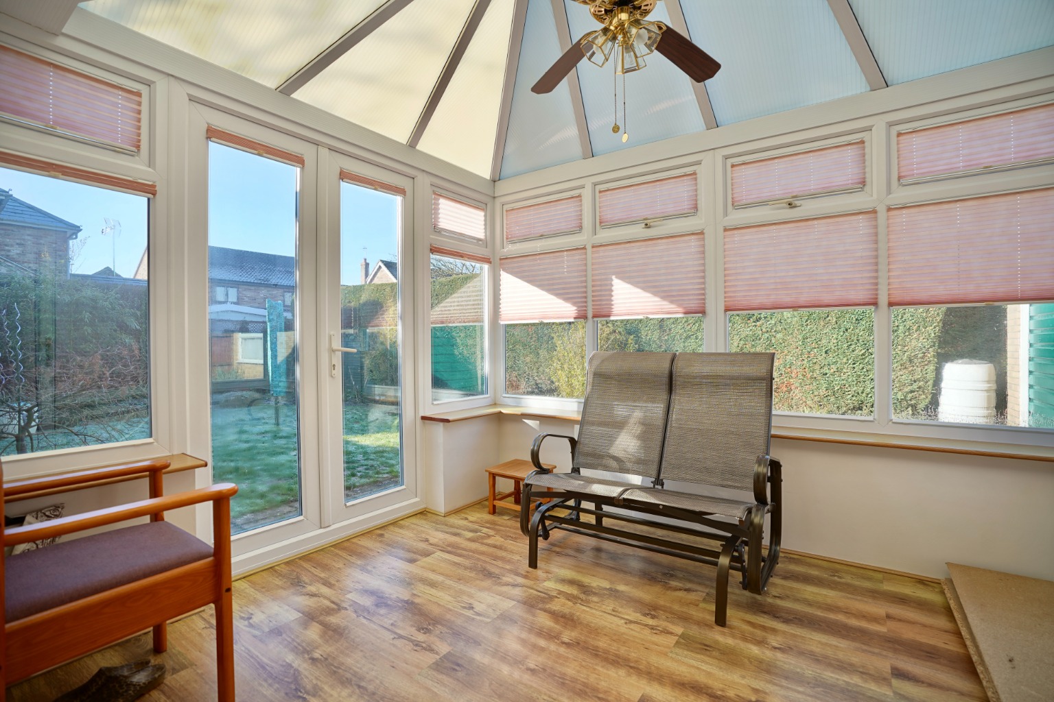 3 bed detached bungalow for sale in Parkhall Road, Huntingdon 7