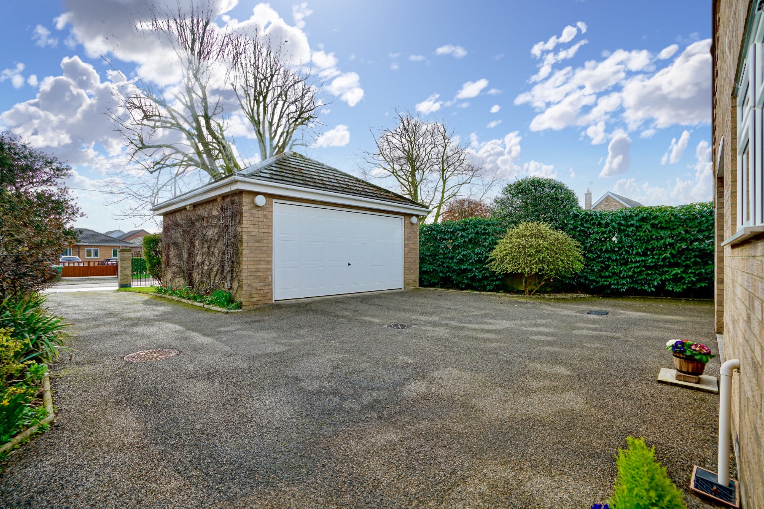 3 bed detached bungalow for sale in Parkhall Road, Huntingdon  - Property Image 16