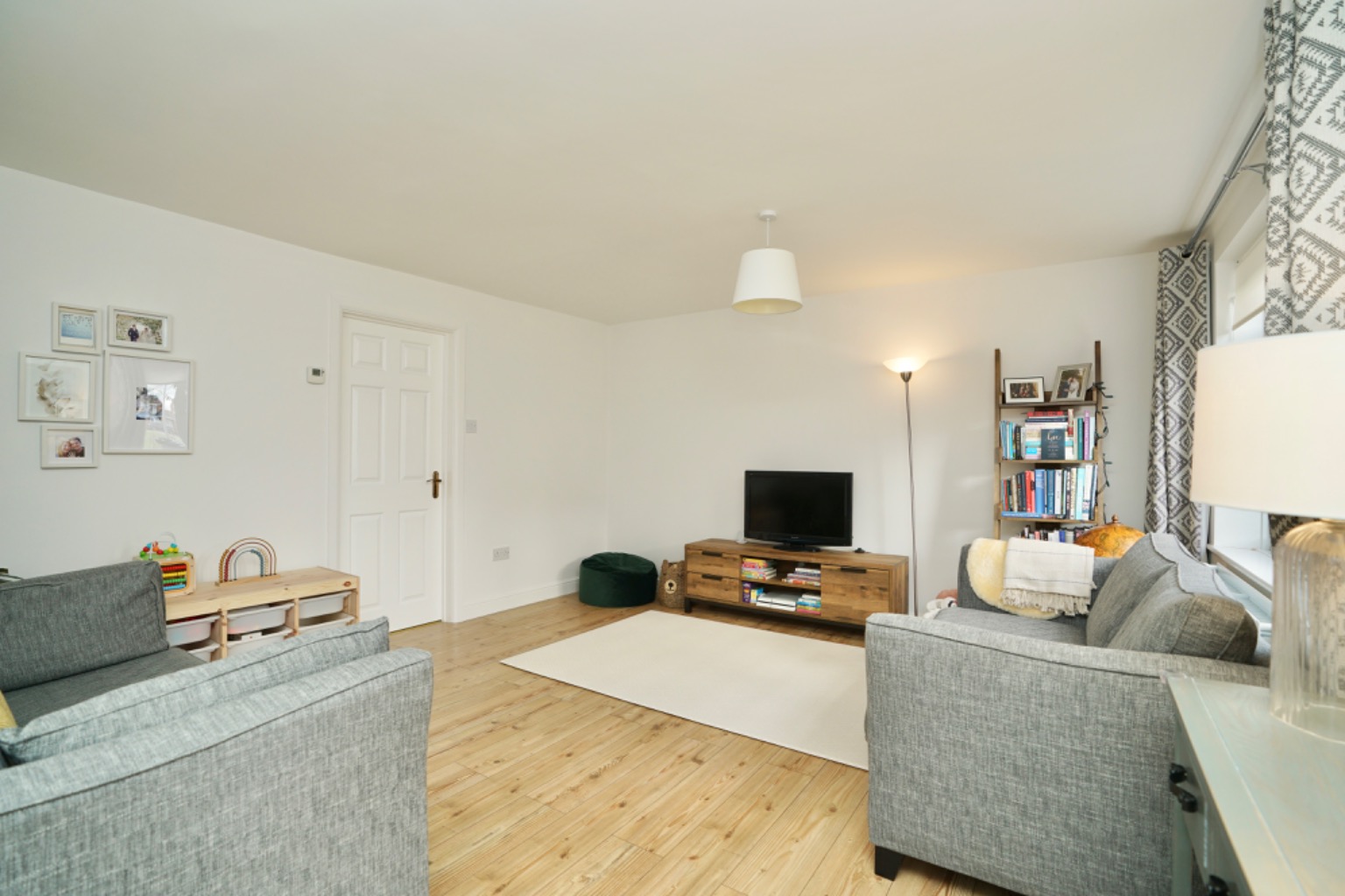 3 bed semi-detached house for sale in Valiant Road, St. Ives  - Property Image 2
