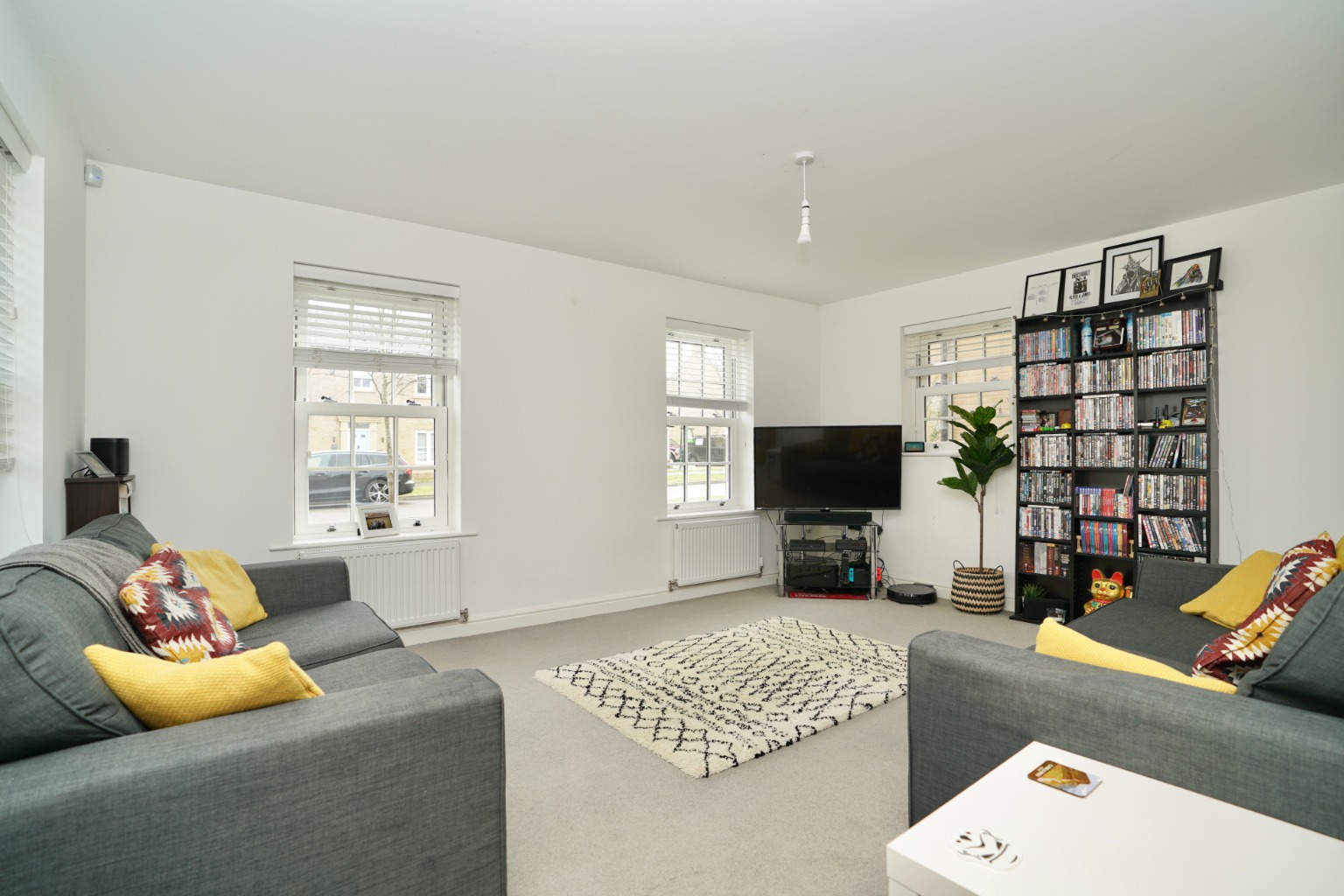 3 bed detached house for sale in Hunnane Drive, Huntingdon  - Property Image 2