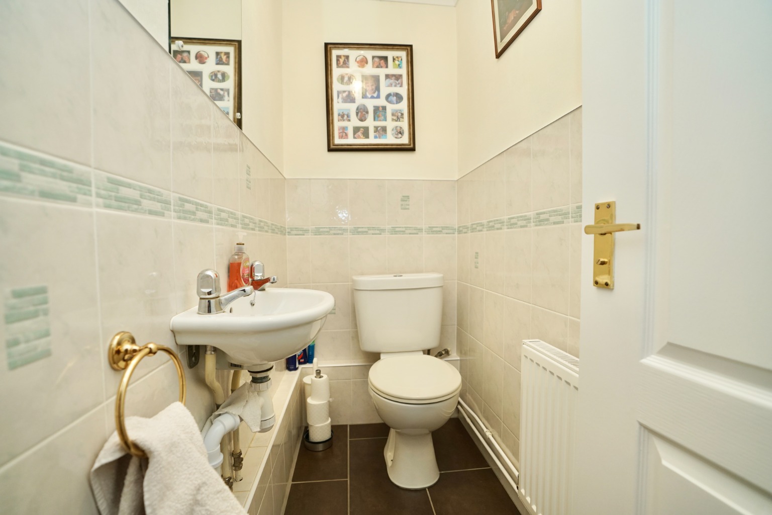 4 bed detached house for sale in Dunholt Way, Huntingdon  - Property Image 9