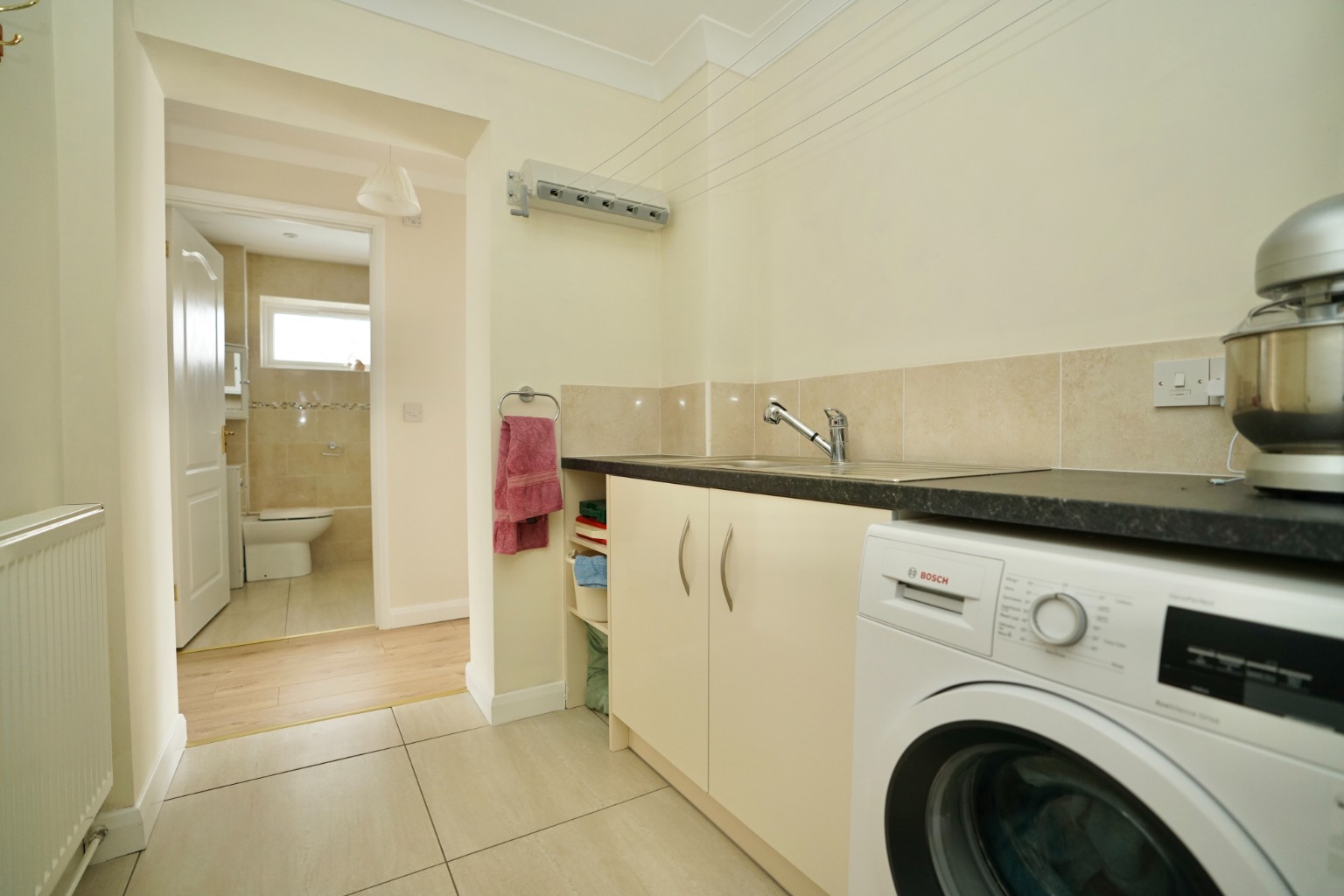 4 bed detached house for sale in Dunholt Way, Huntingdon 7