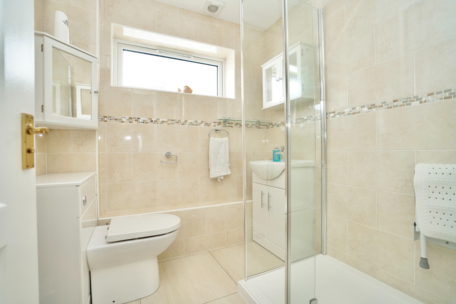 4 bed detached house for sale in Dunholt Way, Huntingdon  - Property Image 12