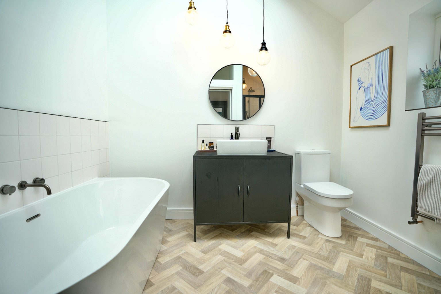 4 bed detached house for sale in Tithe Close, Cambridgeshire  - Property Image 19