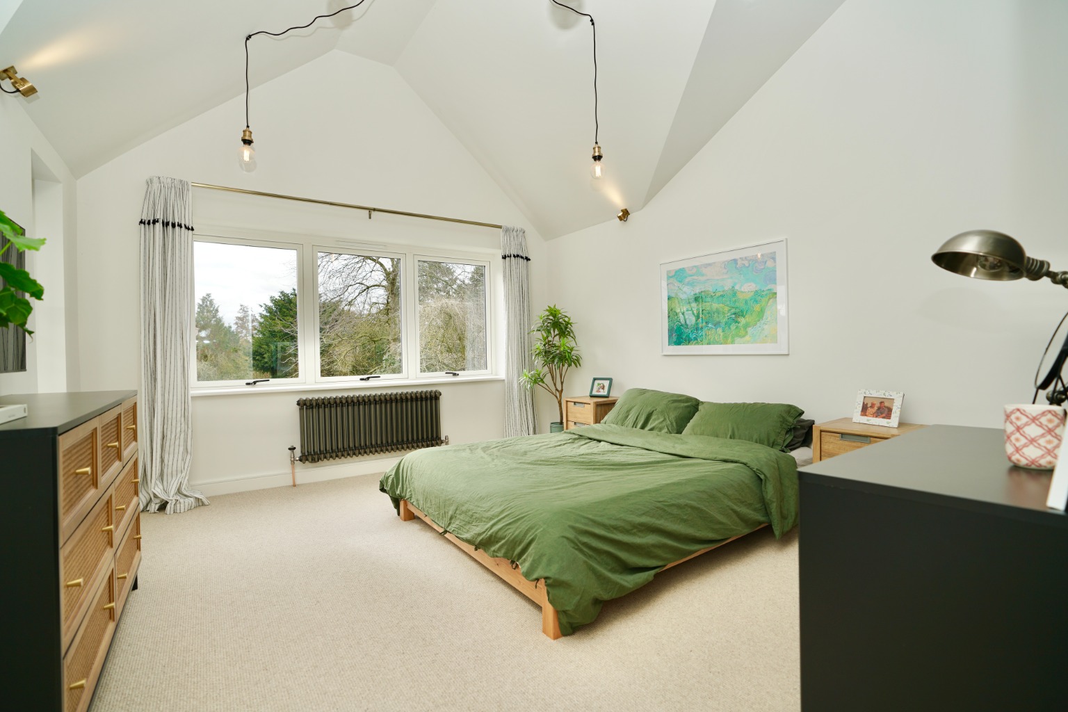 4 bed detached house for sale in Tithe Close, Cambridgeshire  - Property Image 17