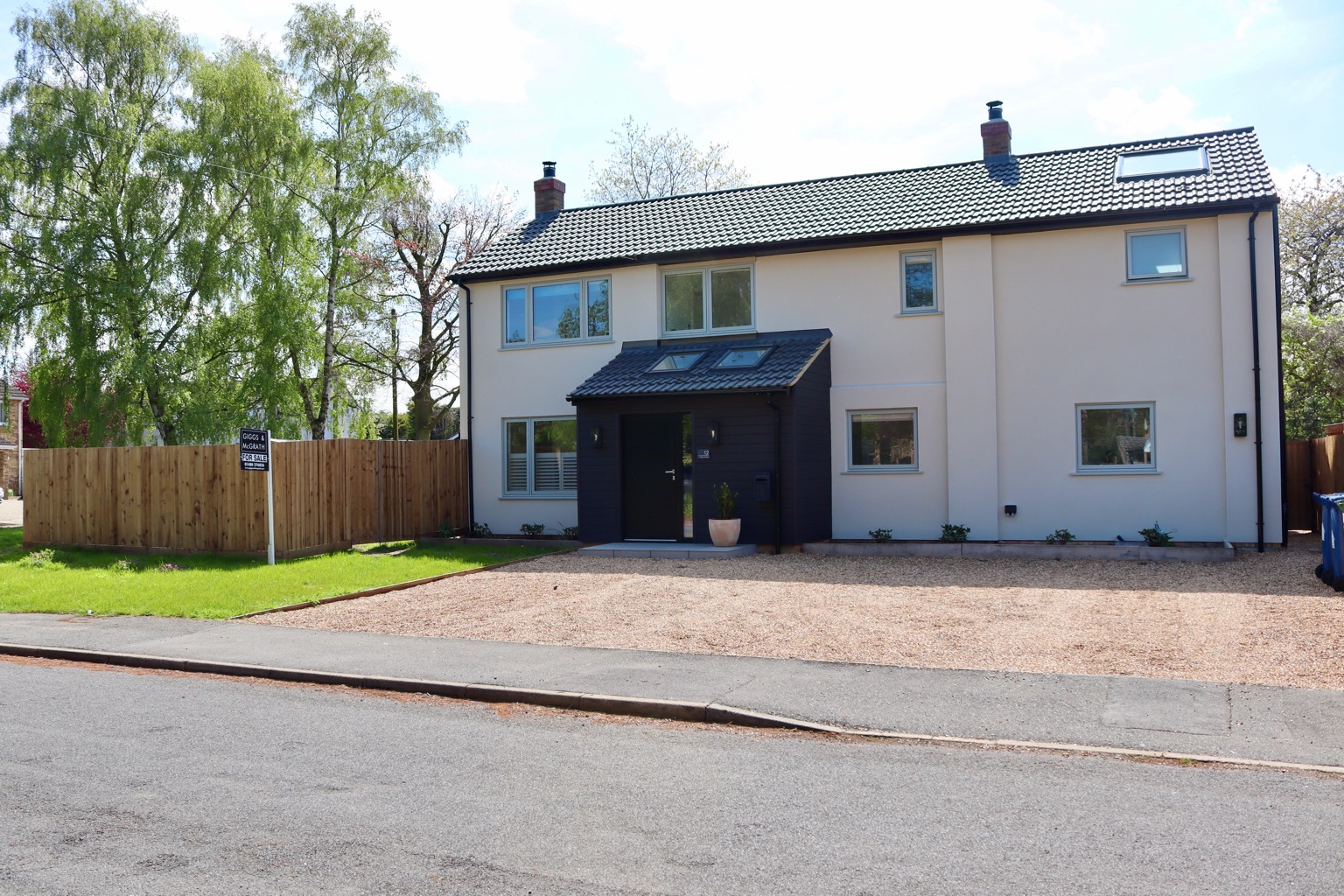 4 bed detached house for sale in Tithe Close, Cambridgeshire  - Property Image 2