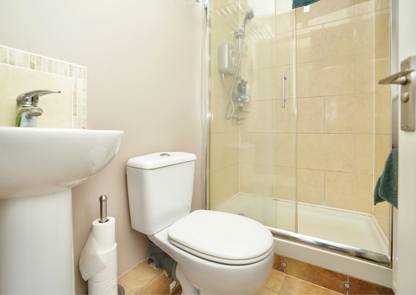 3 bed detached house for sale in Elizabethan Way, Huntingdon  - Property Image 11