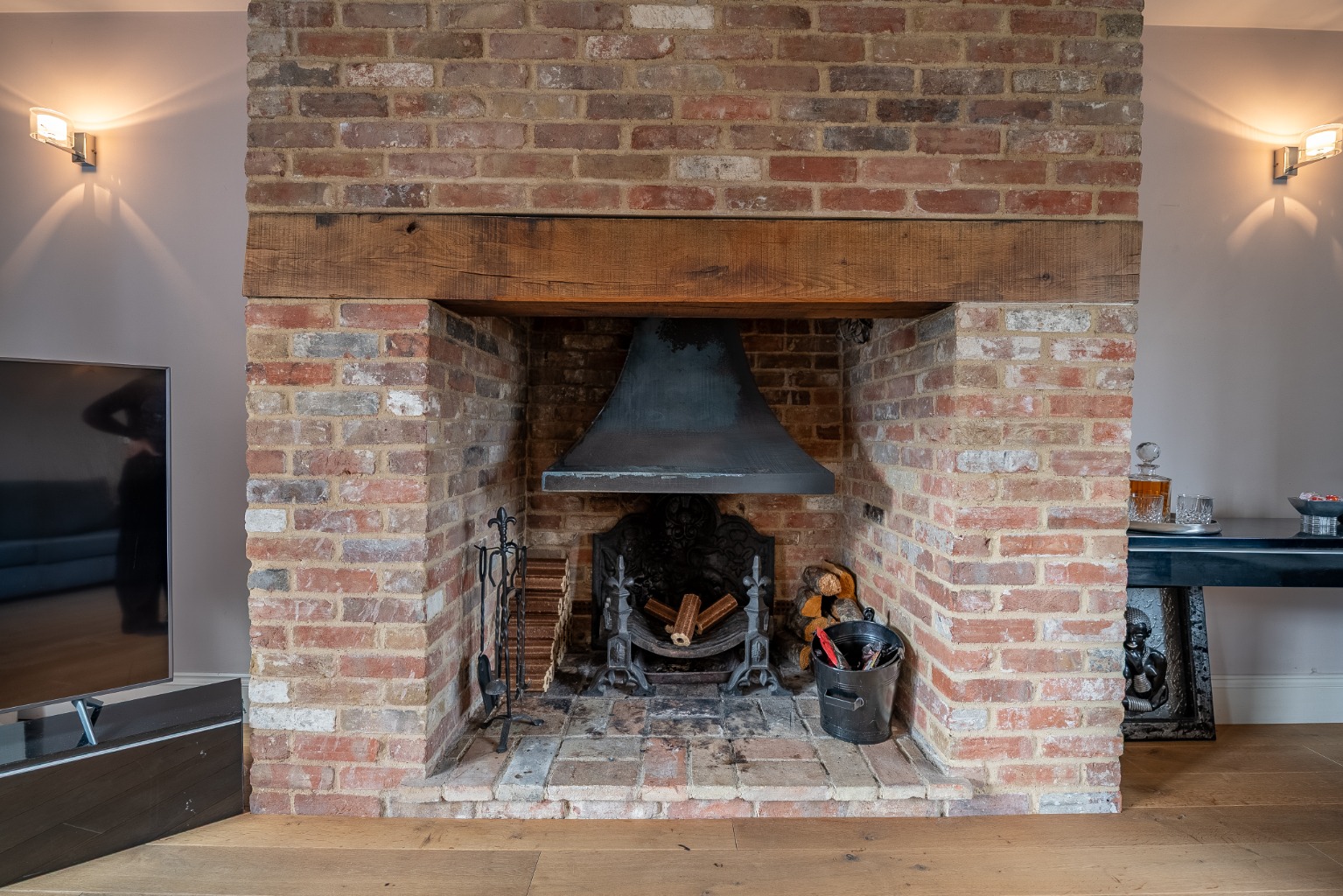 6 bed detached house for sale in Ermine Street, Huntingdon  - Property Image 4