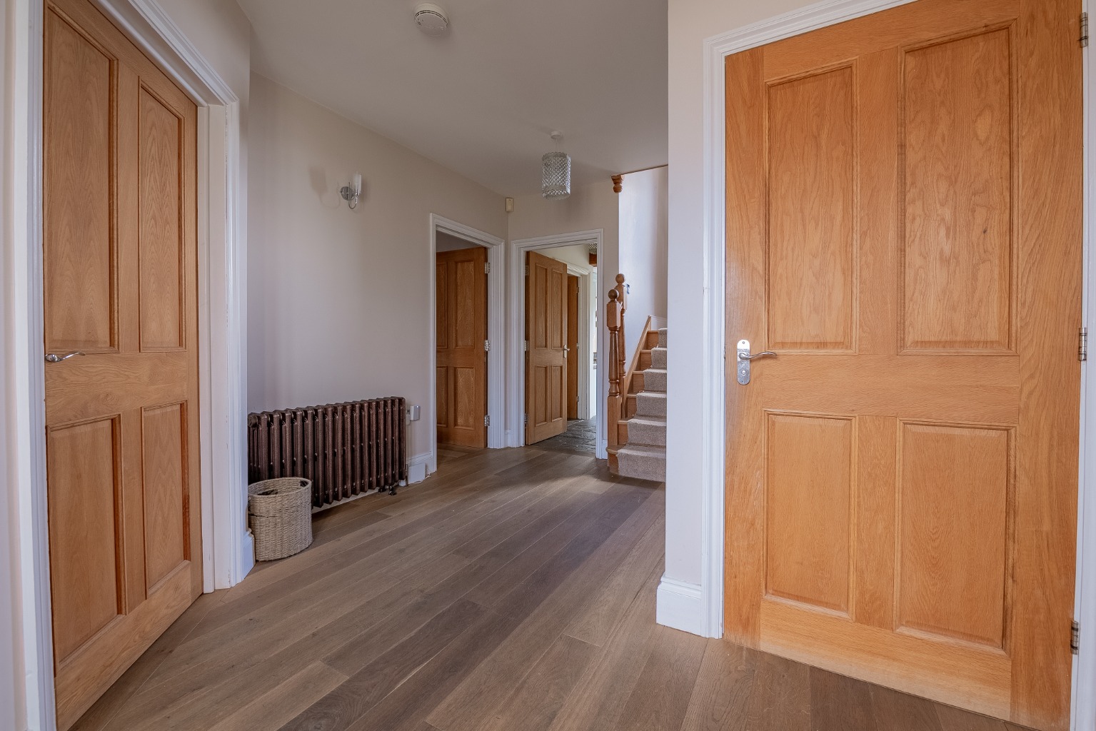 6 bed detached house for sale in Ermine Street, Huntingdon  - Property Image 8