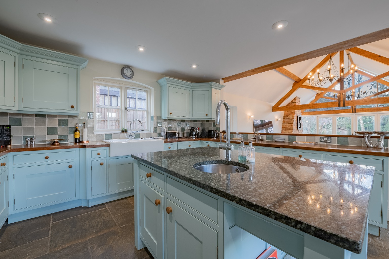 6 bed detached house for sale in Ermine Street, Huntingdon  - Property Image 9
