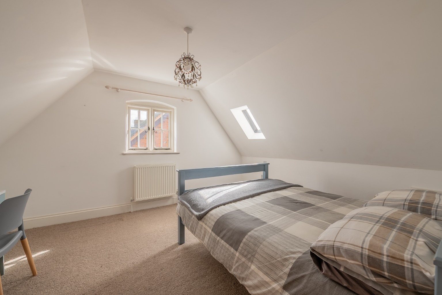 6 bed detached house for sale in Ermine Street, Huntingdon 17