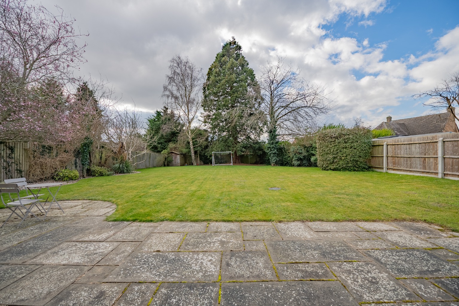 6 bed detached house for sale in Ermine Street, Huntingdon  - Property Image 22