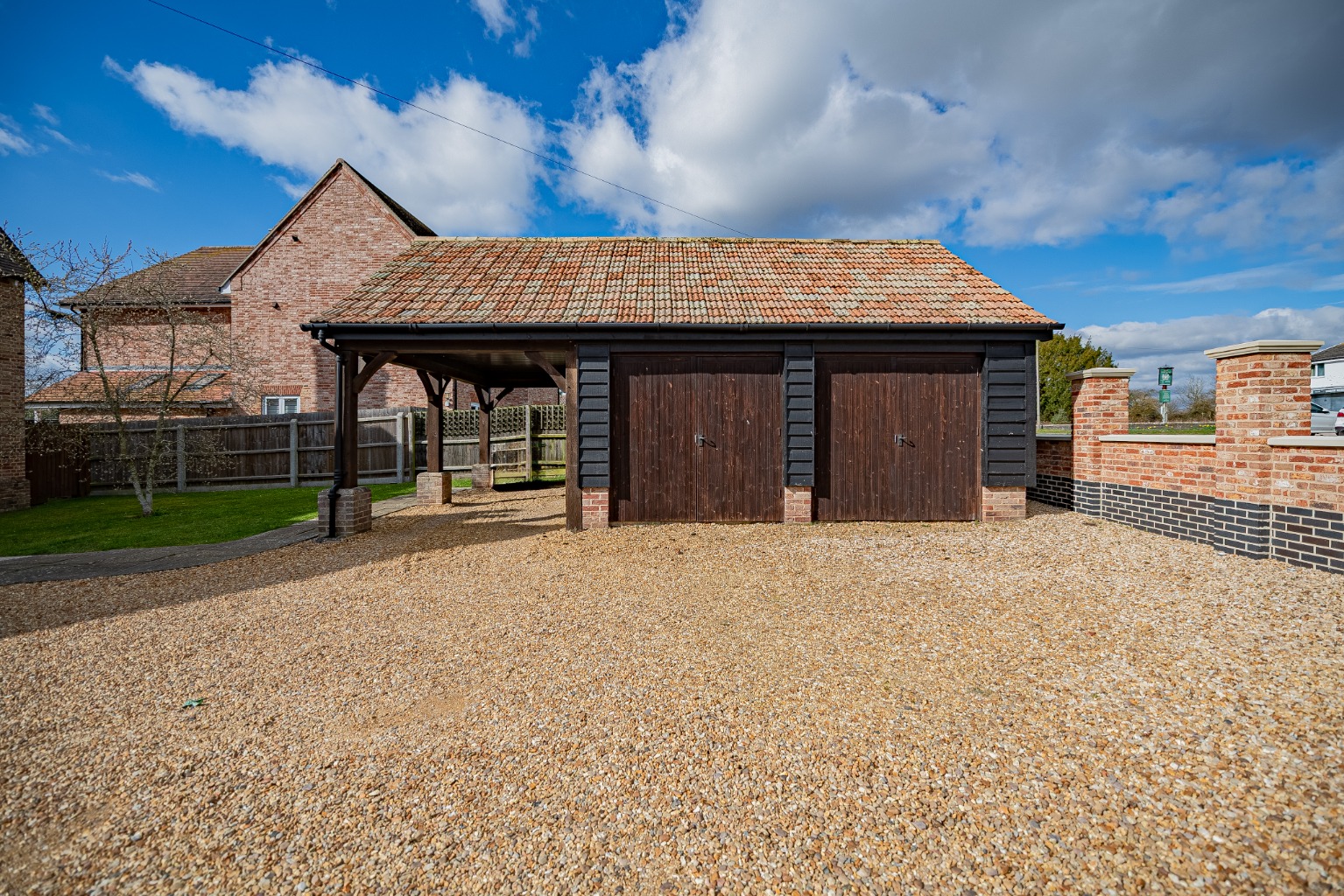 6 bed detached house for sale in Ermine Street, Huntingdon 23