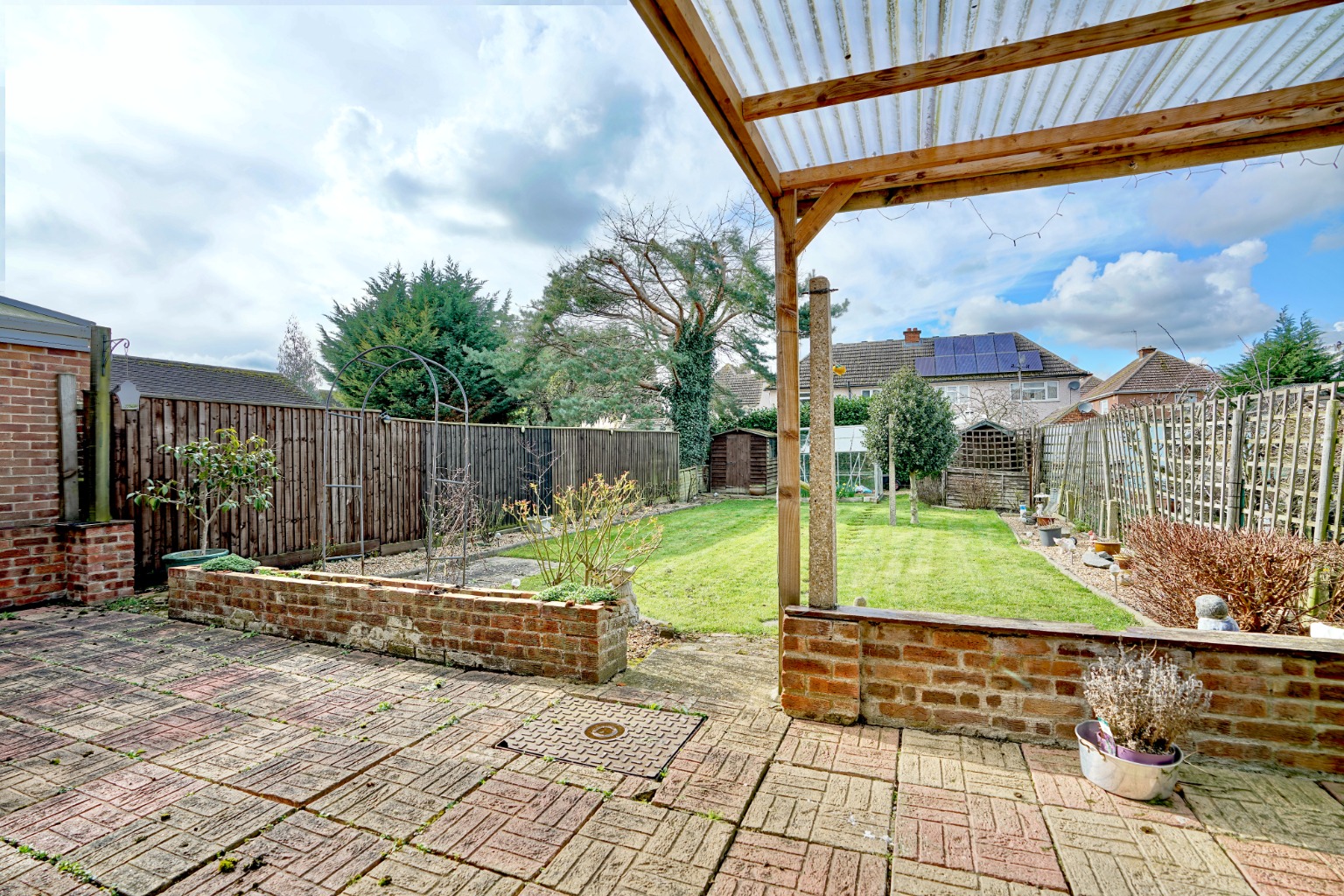 3 bed semi-detached house for sale in The Green, Huntingdon 11