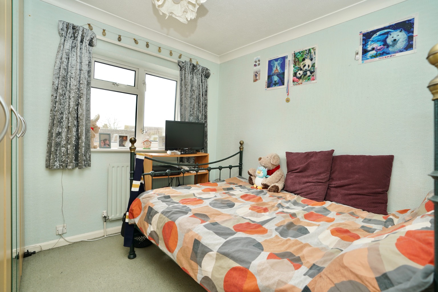 3 bed end of terrace house for sale in Edinburgh Drive, St. Ives  - Property Image 8