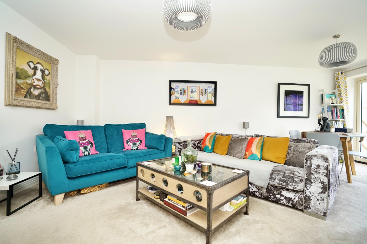 2 bed end of terrace house for sale in Stocker Close, Huntingdon  - Property Image 2