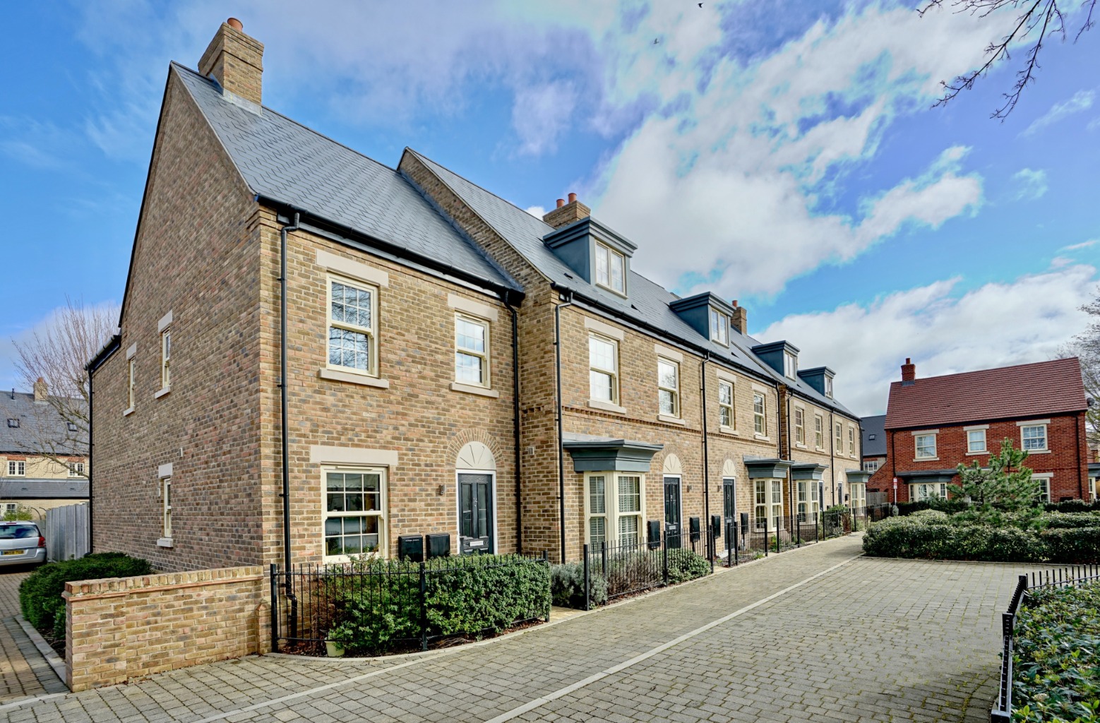 2 bed end of terrace house for sale in Stocker Close, Huntingdon - Property Image 1