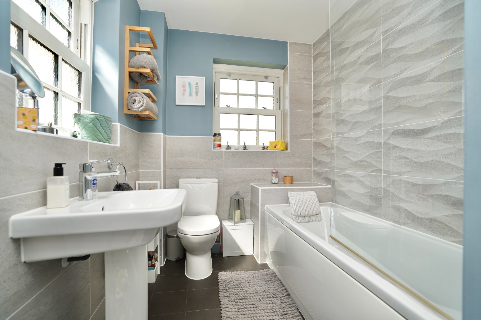 3 bed detached house for sale in Somning Close, Huntingdon  - Property Image 11