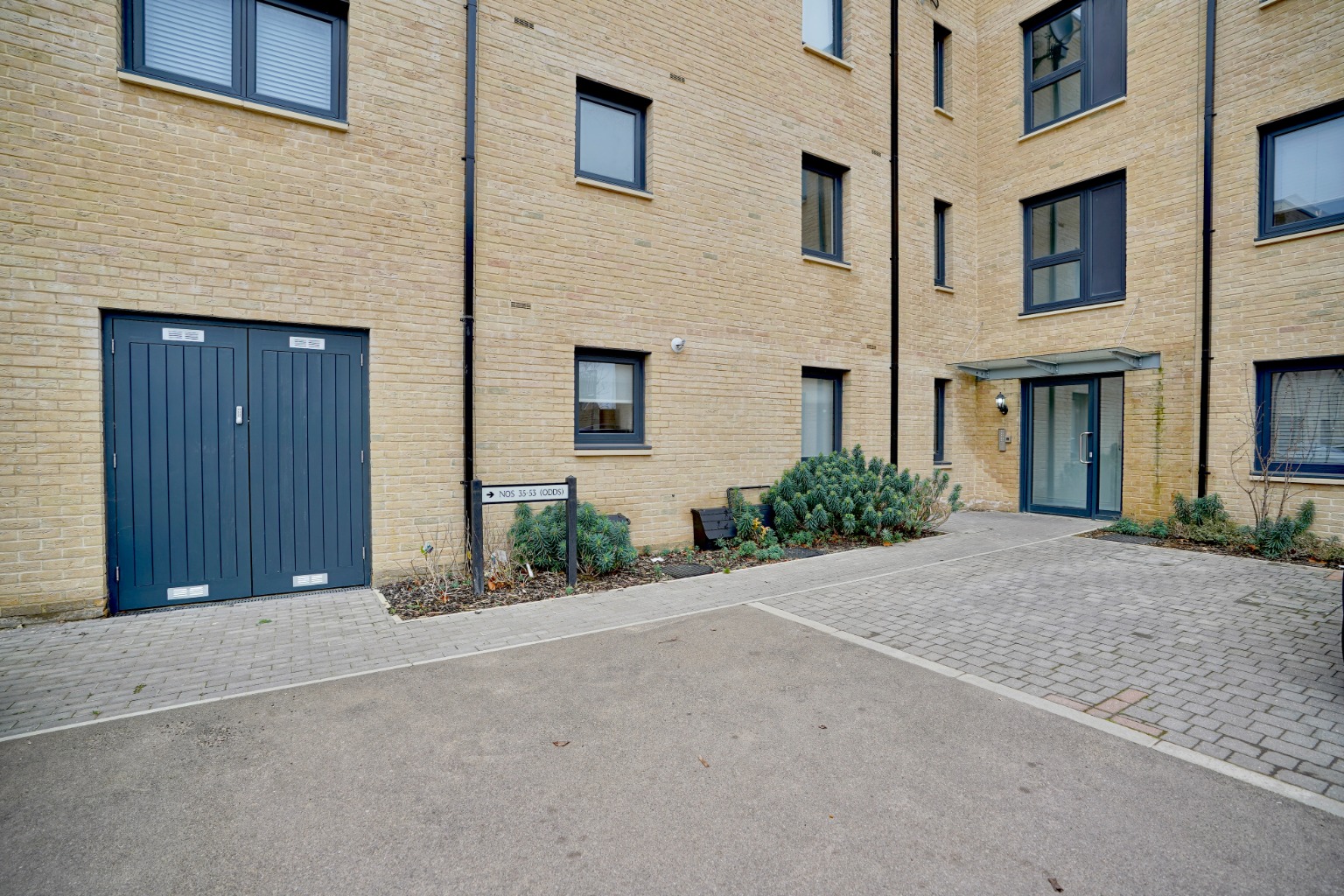 1 bed flat for sale in Cartwright Close, Huntingdon 7
