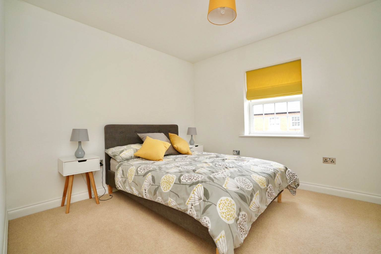 3 bed semi-detached house for sale in Hetley Close, Huntingdon 9