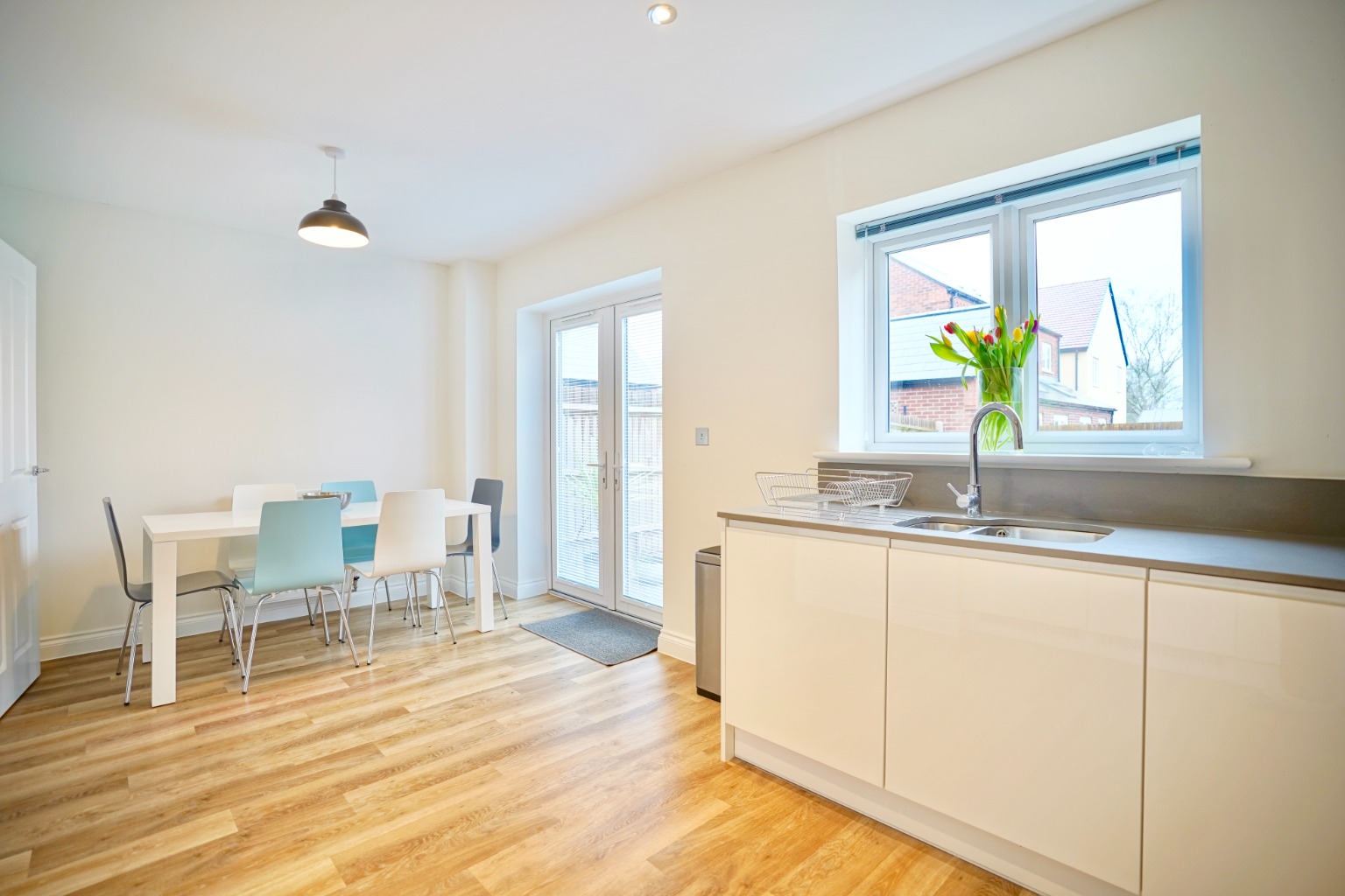 3 bed semi-detached house for sale in Hetley Close, Huntingdon  - Property Image 6