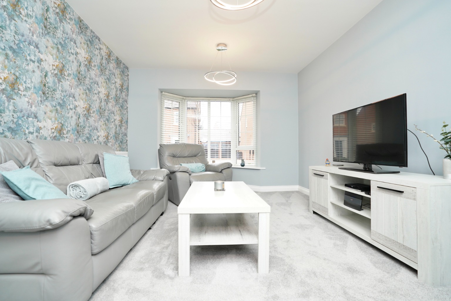 3 bed semi-detached house for sale in Hetley Close, Huntingdon  - Property Image 7